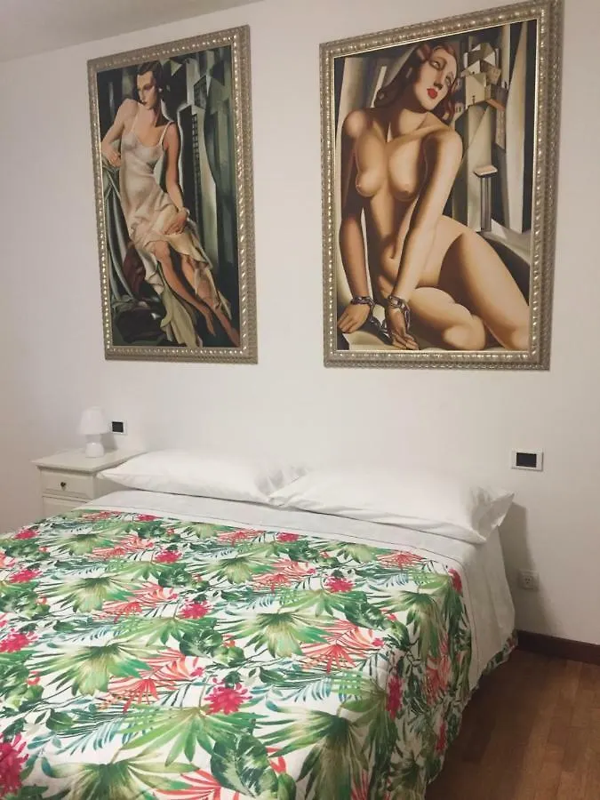 La Casa Di Joy Bed and Breakfast Bergamo Italia